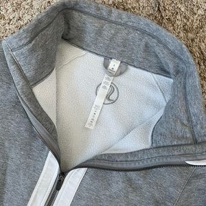 Lululemon grey sweater